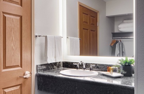 Mission Viejo Hotel | Ayres Suites Mission Viejo – Lake Forest