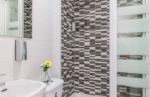 Numancia Casa | AYZ Sierra de Meira - Auto check-in property