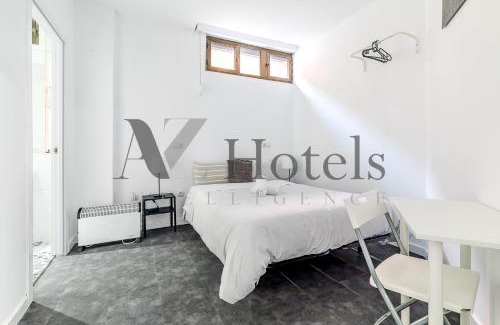 Canillas Hotel | AYZ Ulises - Auto check-in property