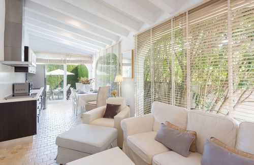 Daimuz Casa | Casa AZAHAR. COSTA VALENCIANA, COSTA BLANCA. Jardín, piscina, playa .