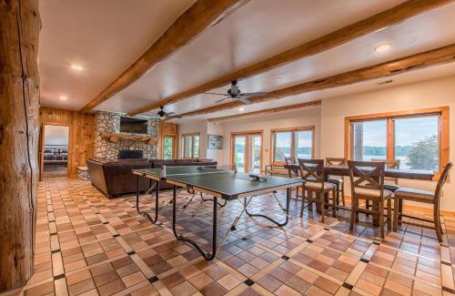 Lake Norman of Catawba Casa | Azalea Retreat- The Lodge by AvantStay Best View