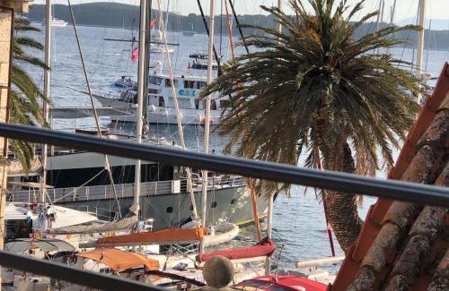 Hvar Old Town Apartamento | Azamara old town Residence