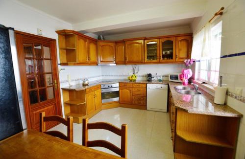 Sao Simao Casa | Azeitao Idílica Moradia T4 no Descanso do Campo