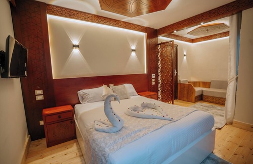 Esna Alquiler De Eote | Azhar Dahabiya Luxury Suites
