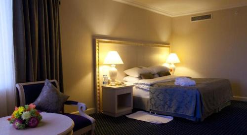 Tashkent Hotel | AZIMUT Grand Hotel Tashkent
