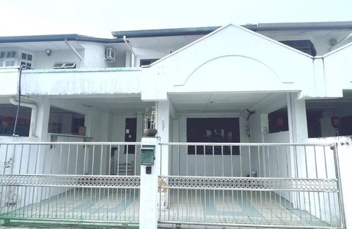 Kuching Casa | Aznah’s Stay