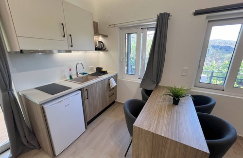 Kantanos-Selino Hotel | azogire hotel