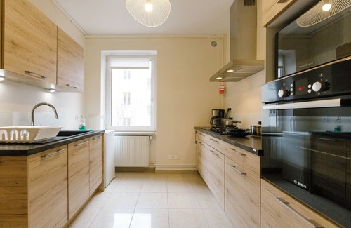 Cronenbourg Est Apartamento | Azur 2-room fully-equipped apartment in Strasbourg in a quiet neighborhood.