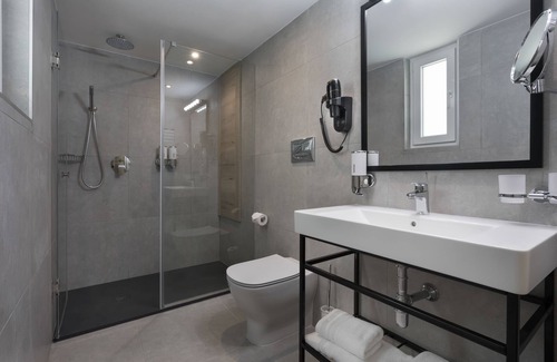 Gzira Hotel | Azur Hotel by ST Hotels
