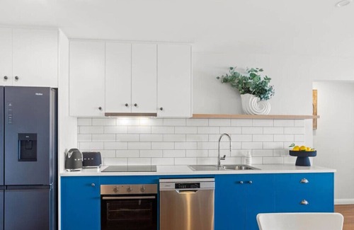 Hayborough Casa | Azure - Absolute Beachfront
