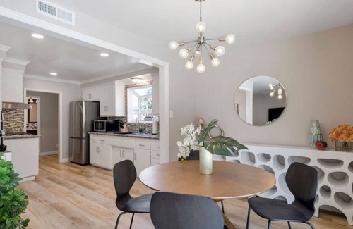 Montebello Casa | Azure Escape | Games| Close to DT| Swimming Pool