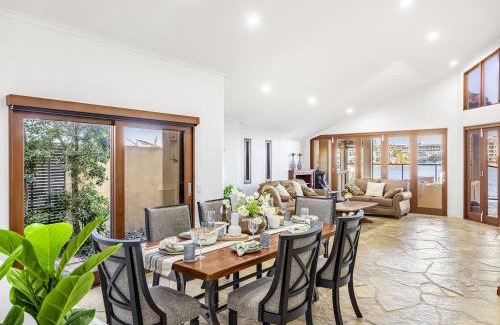 Paradise Point Casa | Azure Majesty Luxe Waterfront Mansion Redefined