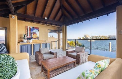 Paradise Point Casa | Azure Majesty Luxe Waterfront Mansion Redefined