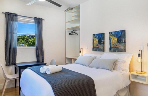 Poinciana Park Apartamento | Azure - Mins to Las Olas & Beach