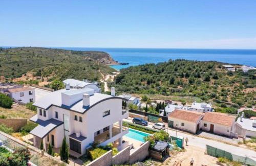 Vila do Bispo Villa | Azure Serenity Villa at Quinta da Fortaleza