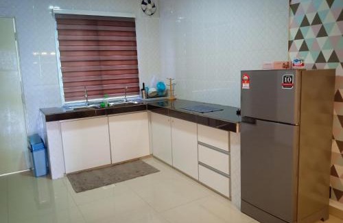 Kuala Selangor Casa | AZURE SKY HOMESTAY KUALA SELANGOR