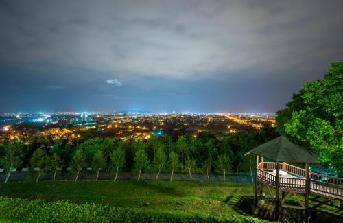 Taichang Village Casa | Azure Villa