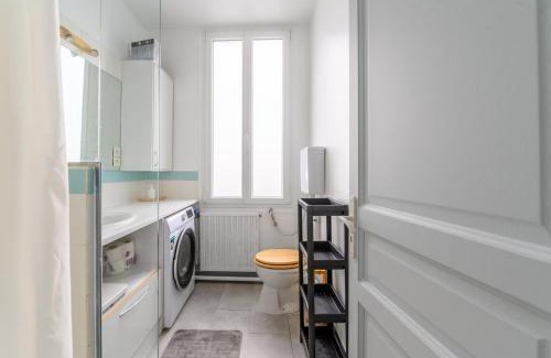 Stains Apartamento | Azurine - Appt pour 4 proche de Paris