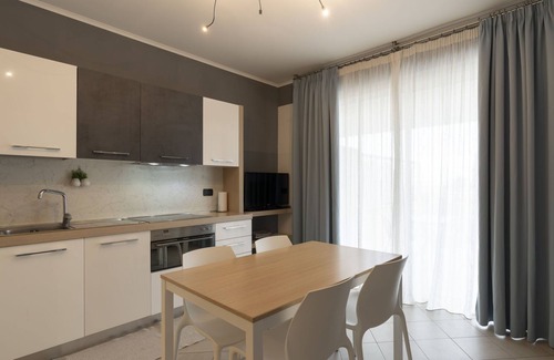 Santo Stefano al Mare Apartamento | Azzurra by Interhome