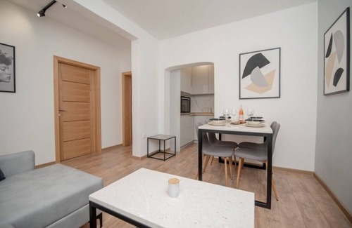 Trebinje Apartamento | Azzurro Apartments with swimming pool in Trebinje