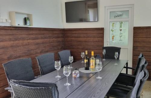 Tiszaug Apartamento | Bárka a Tiszához apartman