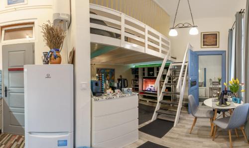 Castle Hill Apartamento | Bárka Home in downtown Buda
