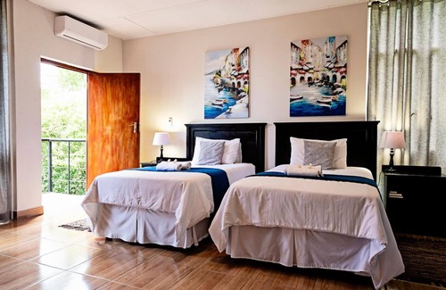Piet Retief Casa | B at Home Guesthouse Piet Retief
