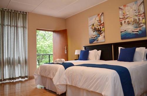 Piet Retief Casa | B at Home Guesthouse Piet Retief