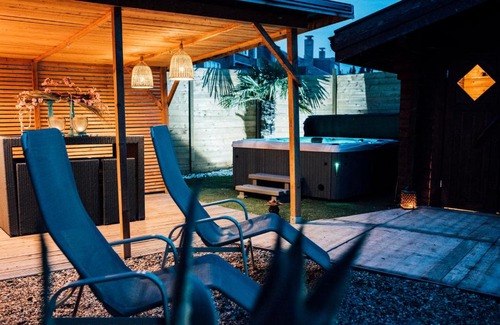 Sint-Andries Cama Y Desayuno | B&B A Dream City spa & Massages
