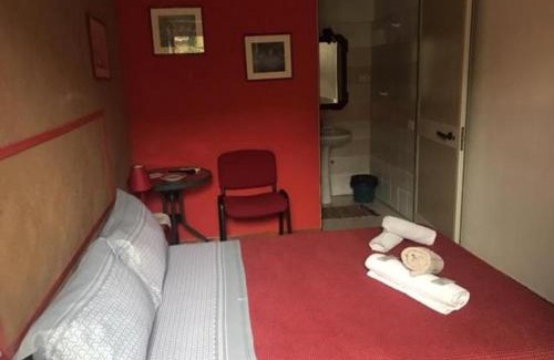 Scillichenti Cama Y Desayuno | B&B Acireale