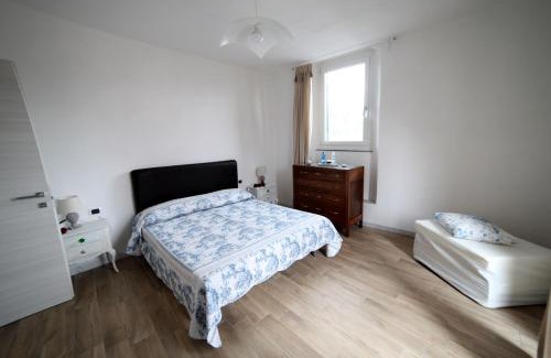 Sarzana Cama Y Desayuno | B&B Agorà Sarzana