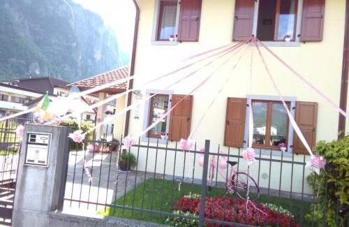 Villa Santina Cama Y Desayuno | B&B AI PELLEGRINI