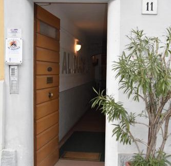 Oltretorrente Apartamento | B&B AL DUCALE and APARTMENTS