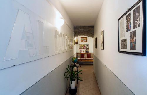 Oltretorrente Apartamento | B&B AL DUCALE and APARTMENTS