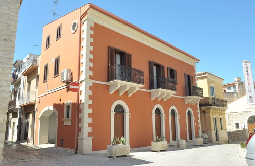 Comiso Apartamento | B & B "Al Teatro" en el corazón de Comiso