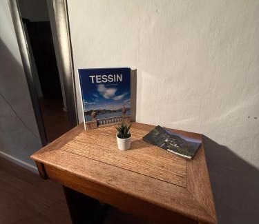 Tegna Cama Y Desayuno | B&B ALLA PIAZZETTA DI TEGNA