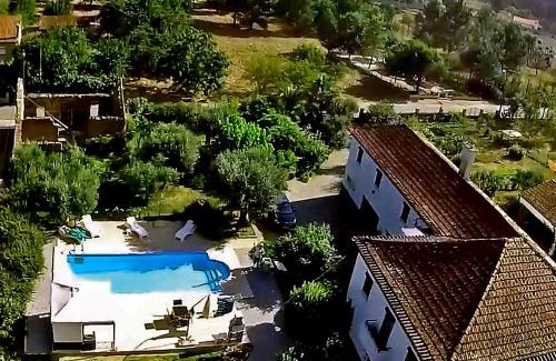 Tabua Apartamento | B&B Apartment, private with full kitchen Near Tabua