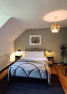 Laz Cama Y Desayuno | B&B at Stang Korvenn