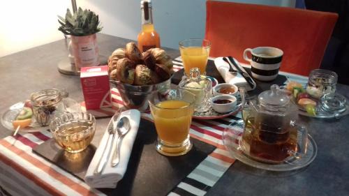 Jayat Cama Y Desayuno | B&B au Moulin de Riottier