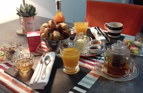 Jayat Cama Y Desayuno | B&B au Moulin de Riottier