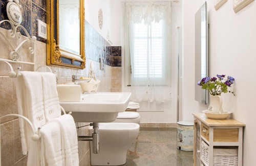 Mascalucia Casa | B&B Blanc Maison Etna - Relais & Charme