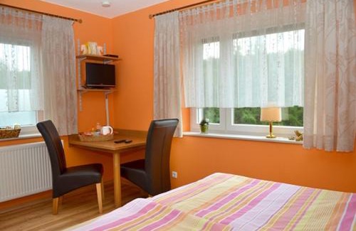 Goldmuhl Cama Y Desayuno | B&B Brandholz