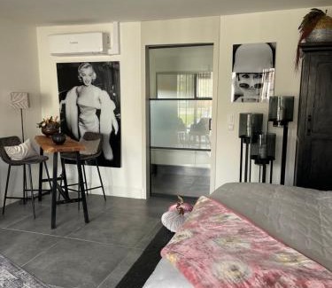 Oostvoorne Cama Y Desayuno | B&B Bubbles&Bites