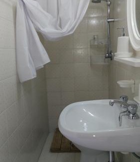 Villavetro Cama Y Desayuno | B&B Casa Elena Room and Apartments with parking