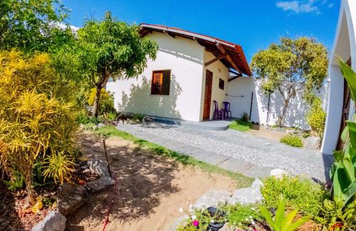 Lagoinha Cama Y Desayuno | B&B Chalé Jardins