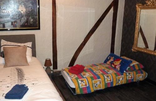 Moulin du Ruy Cama Y Desayuno | B&B Chambre d'hôtes de la Vecquée