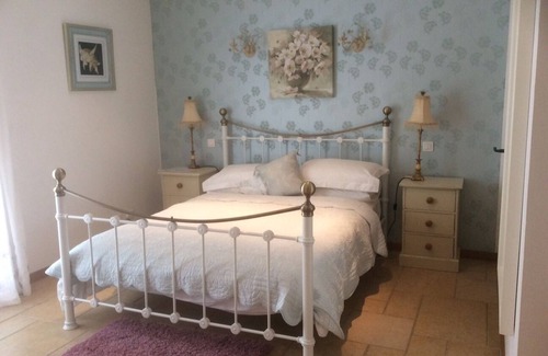 Domme Cama Y Desayuno | B & B / Chambre d'hote en un lugar tranquilo cerca de Domme.