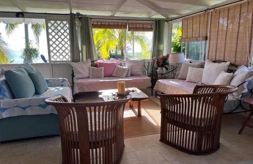 Teahupoo Cama Y Desayuno | B&B chez Orama, plage privée