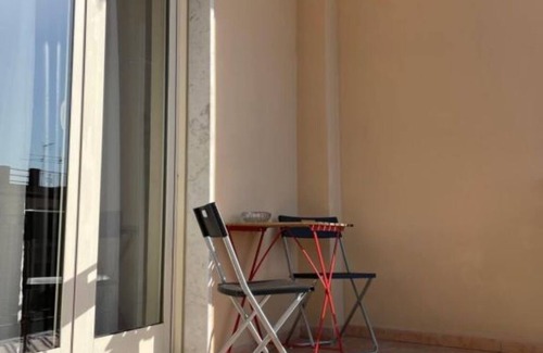 Volla Casa | B&B D'Aponte Home: Double/Twin Room with Single Beds