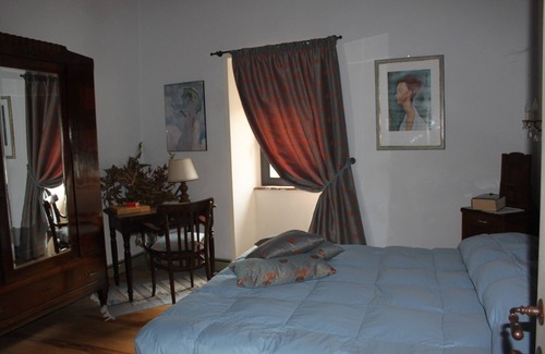 Pontremoli Cama Y Desayuno | B&B Eremo Gioioso - habitación Il Castagno